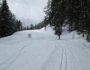 Moraine Lake road