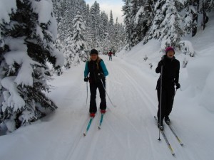 Evelyn and Georgina on Elk pass