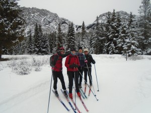 Skiers at the Pocaterra - Lynx junction