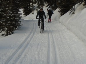 This is the photo I posted on Feb 20, 2016 of the fat tire biker on Elk Pass